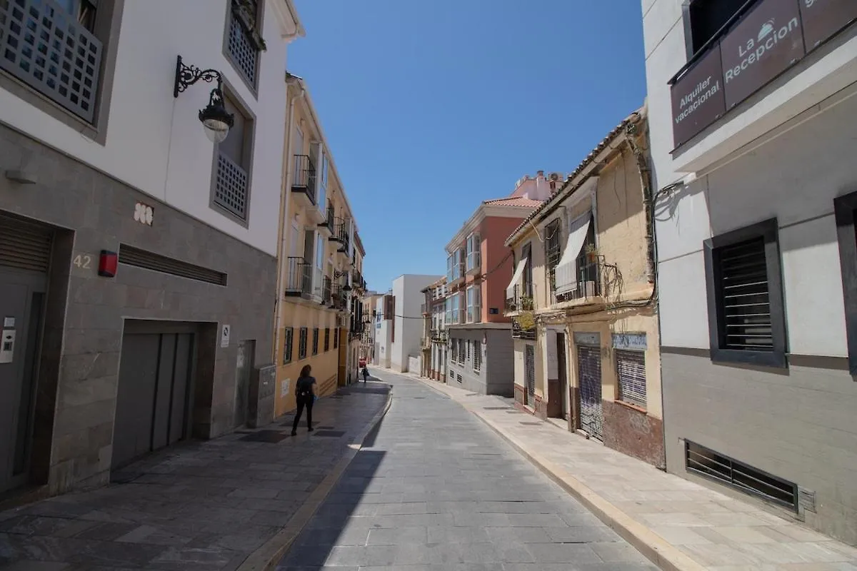 Apartamento C77 - Romantic Studio In The Center With Terrace Málaga